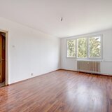 Apartament 4 camere, decomandat, liber, Drumul Gazarului